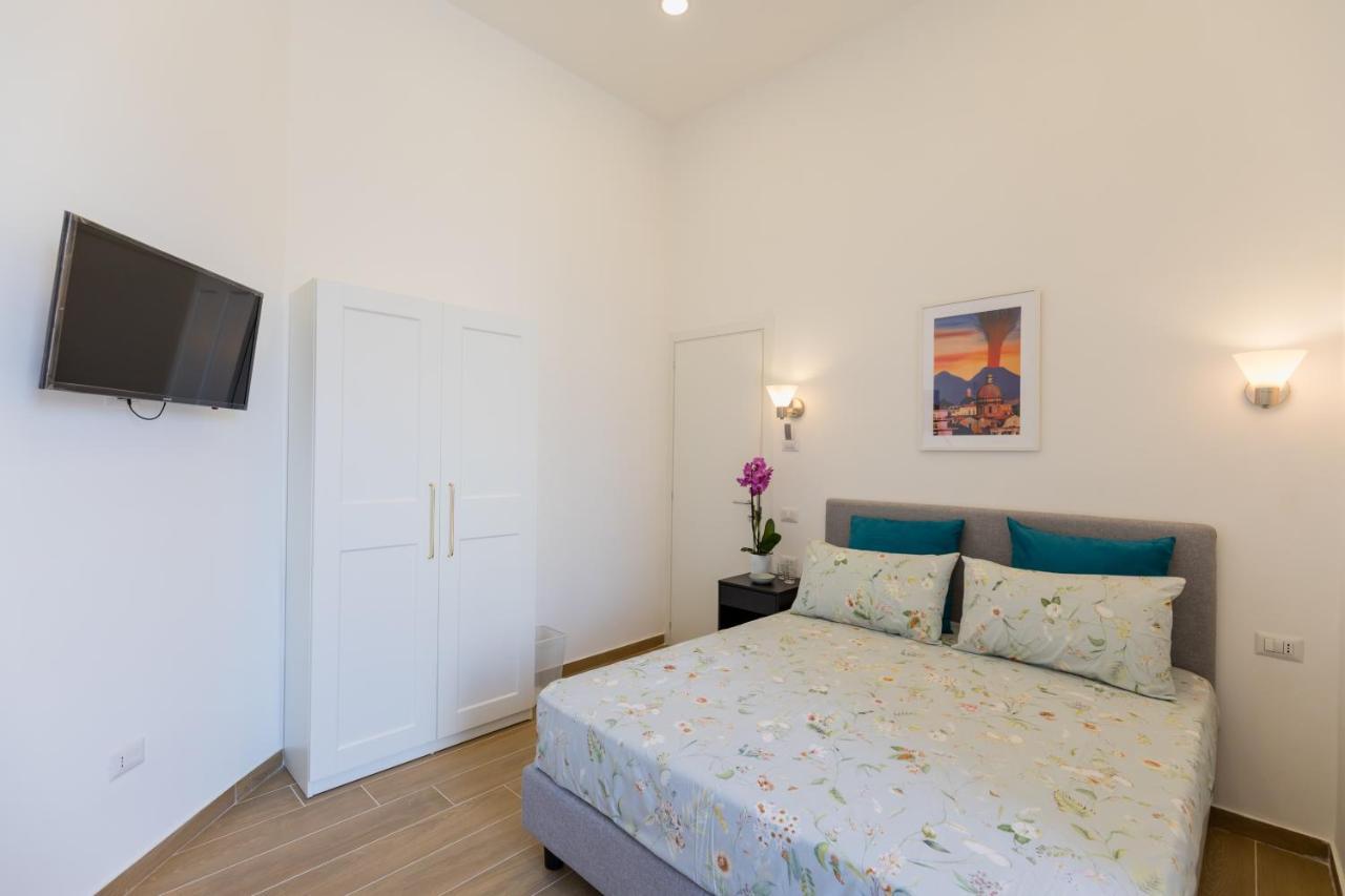 Blu Parthenope Suites ナポリ エクステリア 写真